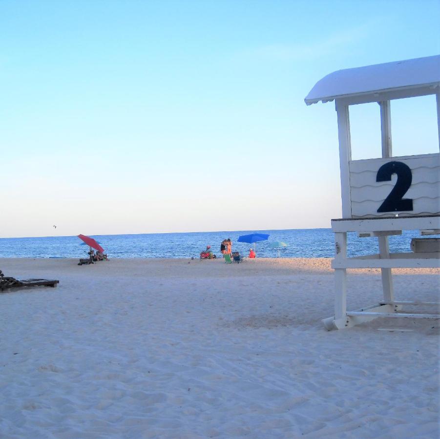 Budget Friendly Condo Perfect For A Romantic Getaway Within Walking Distance To The Beach! กัลฟ์ชอร์ส ภายนอก รูปภาพ
